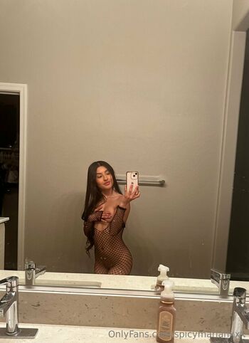 spicymariahxxx