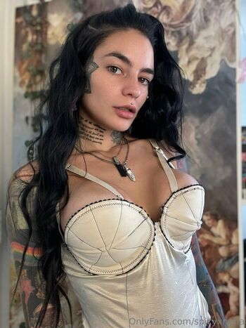 spicyxnena