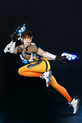 Spiral Cats Cosplay