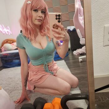 SquishShe