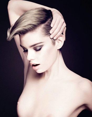 Stella Maxwell