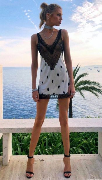 Stella Maxwell