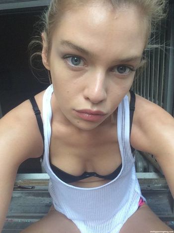 Stella Maxwell