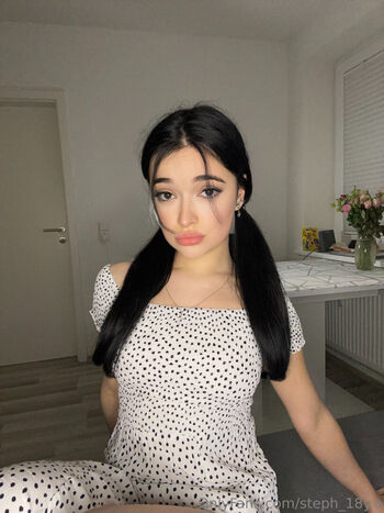 steph_18y.o