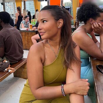 Steph Esther / iamstephalways