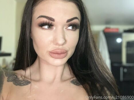 Stephanie Anne