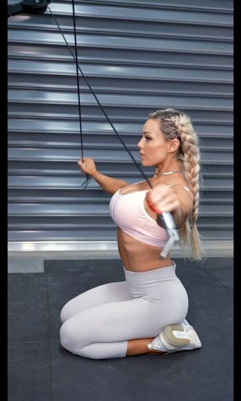 Stephanie Sanzo