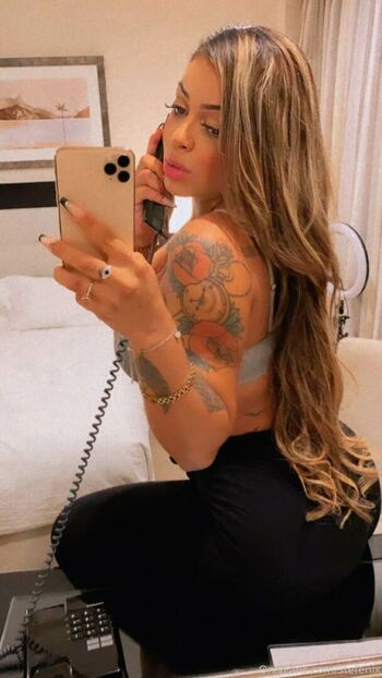 Stephanie Silveira
