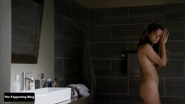 Stephanie Szostak