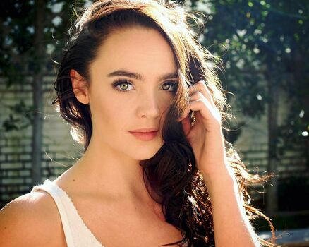Stevie Lynn Jones