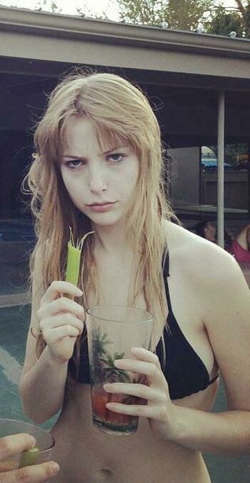 Stevie Wynne Levine