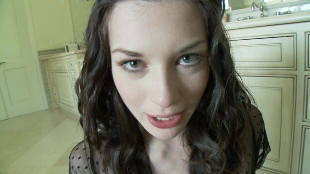 Stoya
