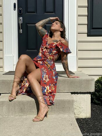 SuchaGoodGirlDanie