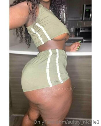 sultry_nicole1