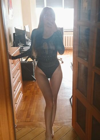 Sunny_whale