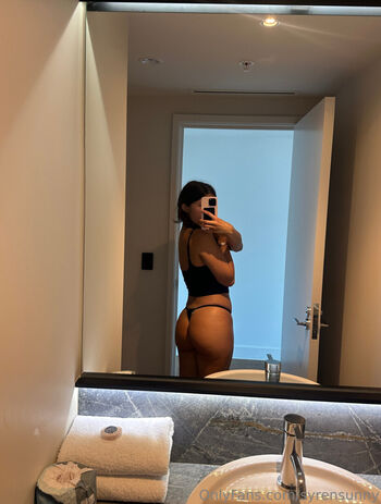 sunnysyren