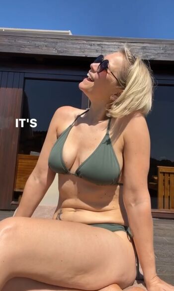 Suzanne Shaw