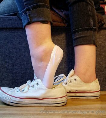 sweatygamingfeet