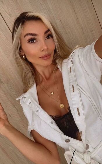 sweet_sophia90
