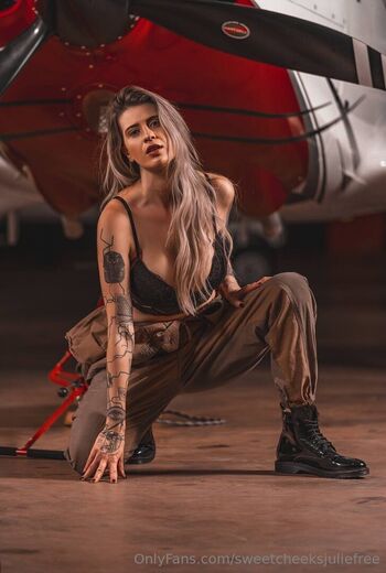 sweetcheeksjuliefree