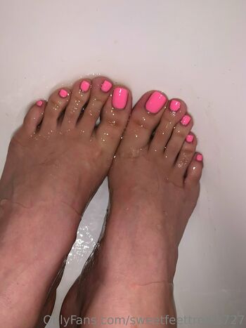 sweetfeettreats727