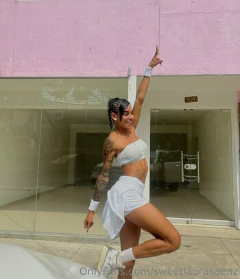 sweetlaurasaenz