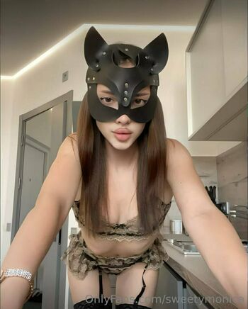 sweetymonica