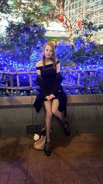Sydney Poniewaz