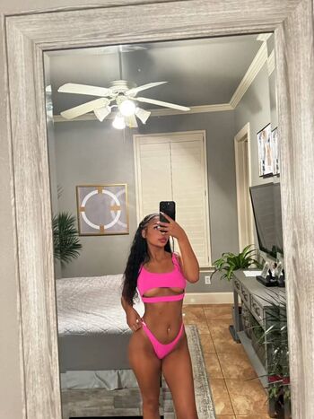 Sydney Razhegi