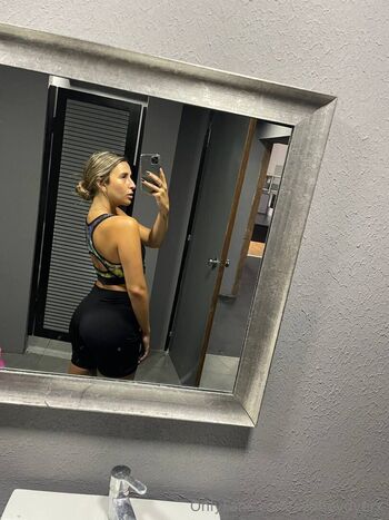 sydneydyerx