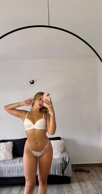 sydneydyerx