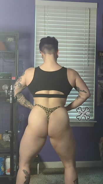 Synthetika Lynn
