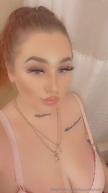 tacomahotgirl