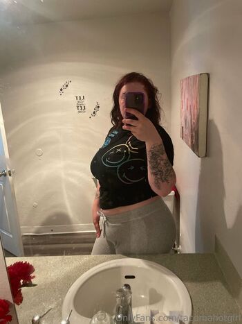 tacomahotgirl
