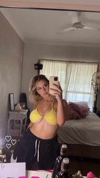 Tahlia A