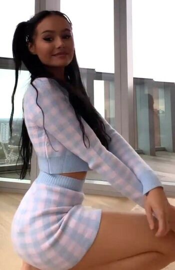 Talia Mar