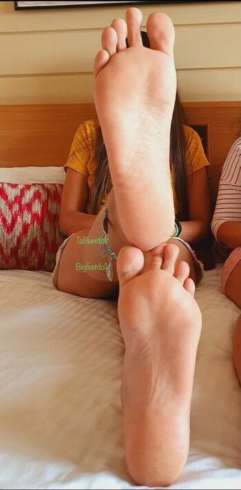 tallfeetdoll15