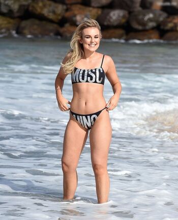 Tallia Storm