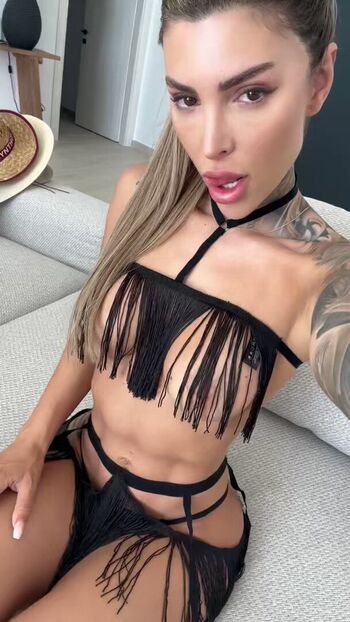Tami Tsunami