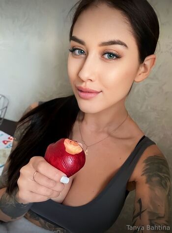 tanyabahtina
