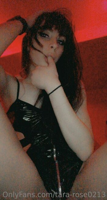 tara-rose0213
