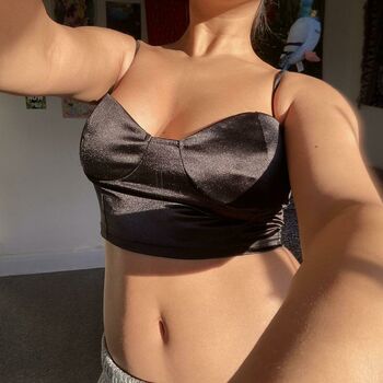 Tara Vellani