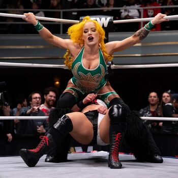 Taya Valkyrie