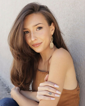 Taylor Alesia