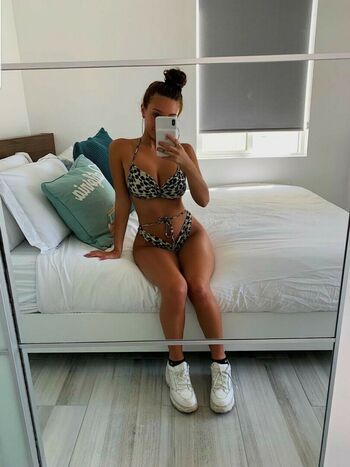 Taylor Alesia