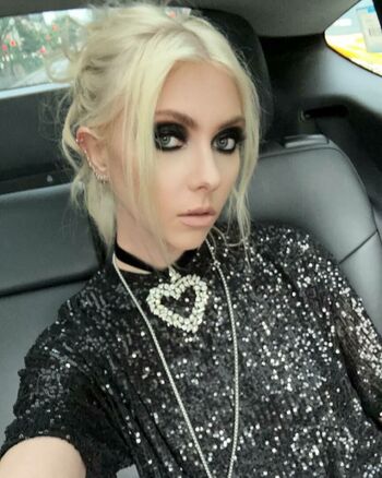 Taylor Momsen