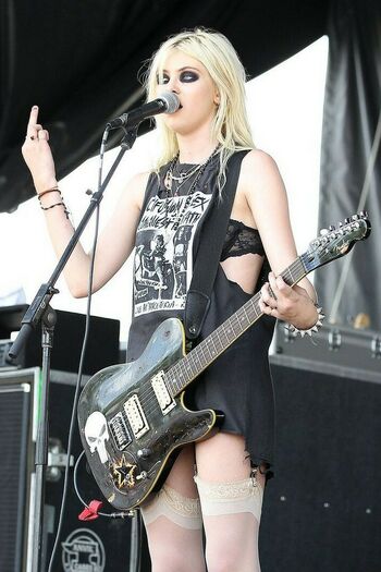 Taylor Momsen
