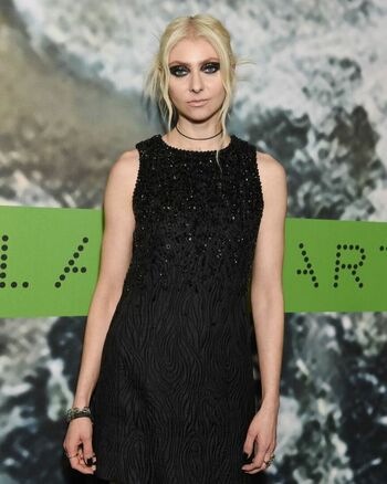 Taylor Momsen