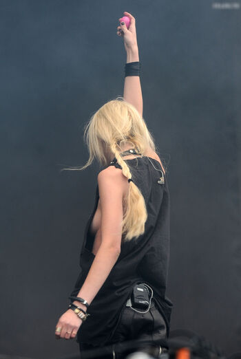 Taylor Momsen