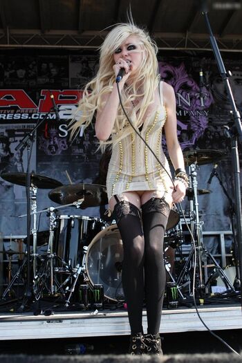 Taylor Momsen